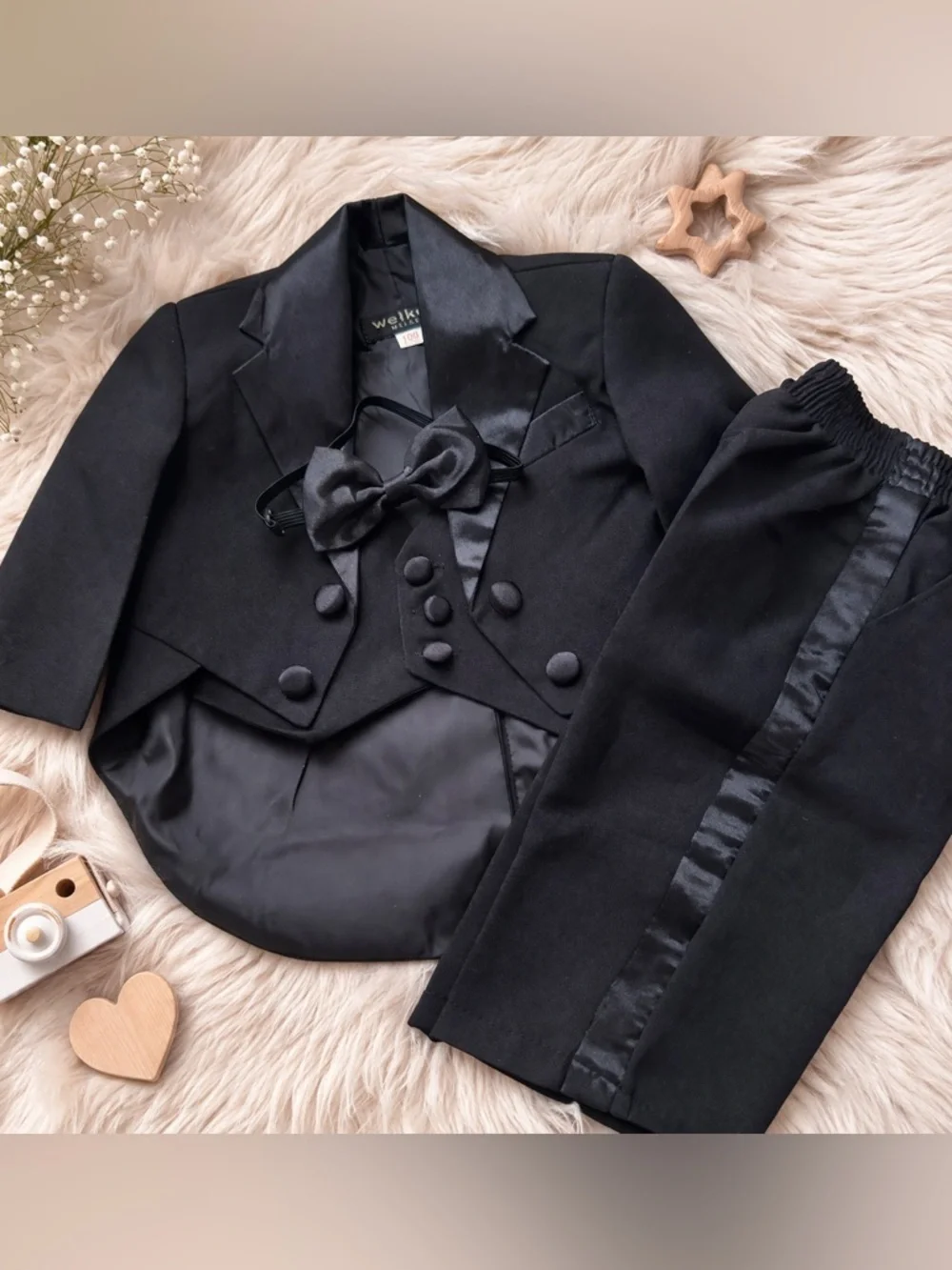Weikexi Baby Boy 3M Black 4 Piece Suit Formal Tuxedo Set, Like New